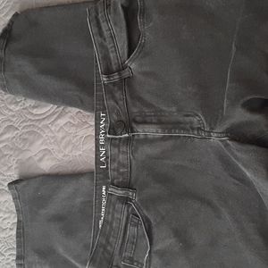 Black Stonewashed Jean Capris